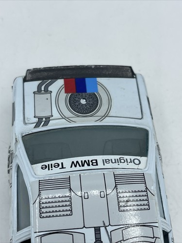 Burago BMW 635 CSI Car Diecast Die Cast Metal & Plastic 1:26; 7” Made In Italy - Picture 5 of 24