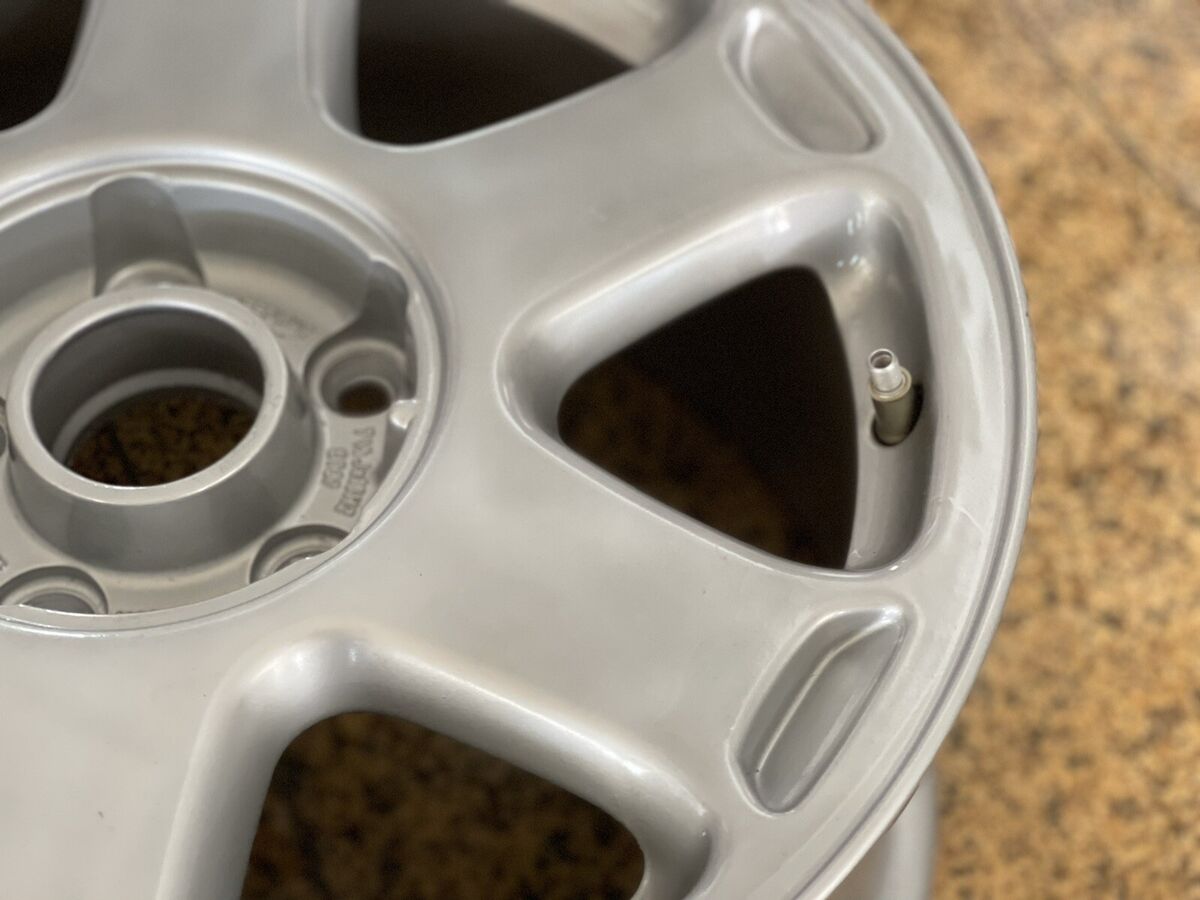 GENUINE Alloy Rims 895601025M 7.5Jx16H2 ET37 AUDI | eBay GENUINE Alloy Rims 895601025M 7.5Jx16H2 ET37 AUDI | eBay