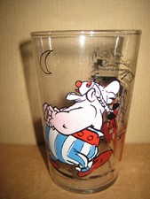 Bardzo rzadkie szkło Asterix i Obelix 10cm Tres rare verre Astérix et Obélix 01