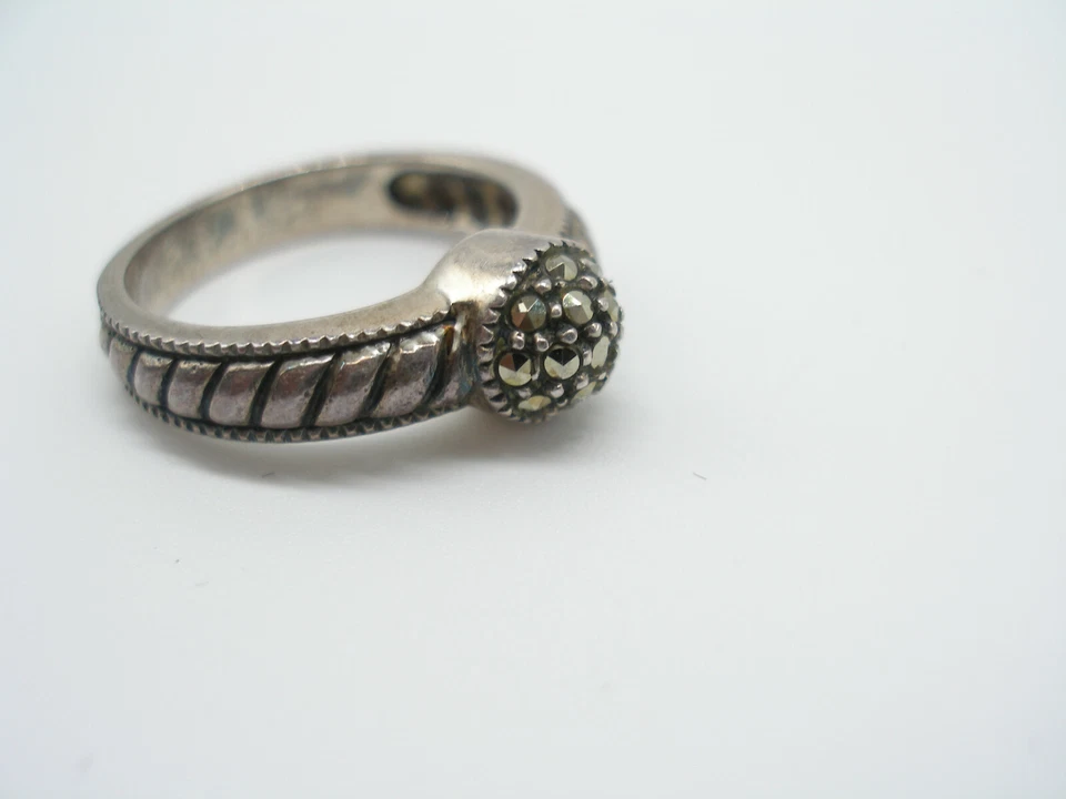 ANILLO JUDITH JACK PLATA ESTERLINA MARCASITA TALLA 7 GUC MUY BONITO FINO REGALO Foto 4 de 4