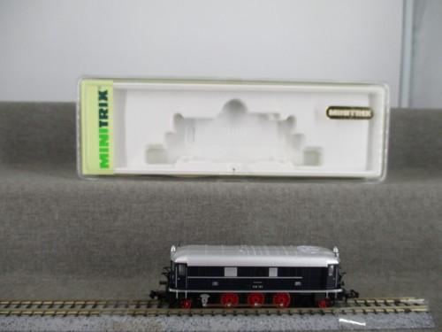 Minitrix N 12800 Dieseltriebwagen BR V16 101 Analog der DR in OVP | Zustand: Gebraucht