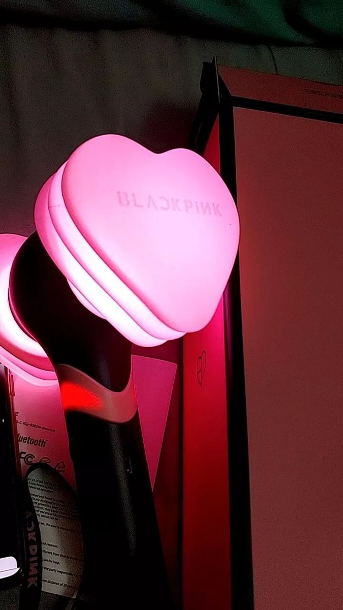 BLACKPINK Official Light stick Ver.2 Fanlight Concert 2025