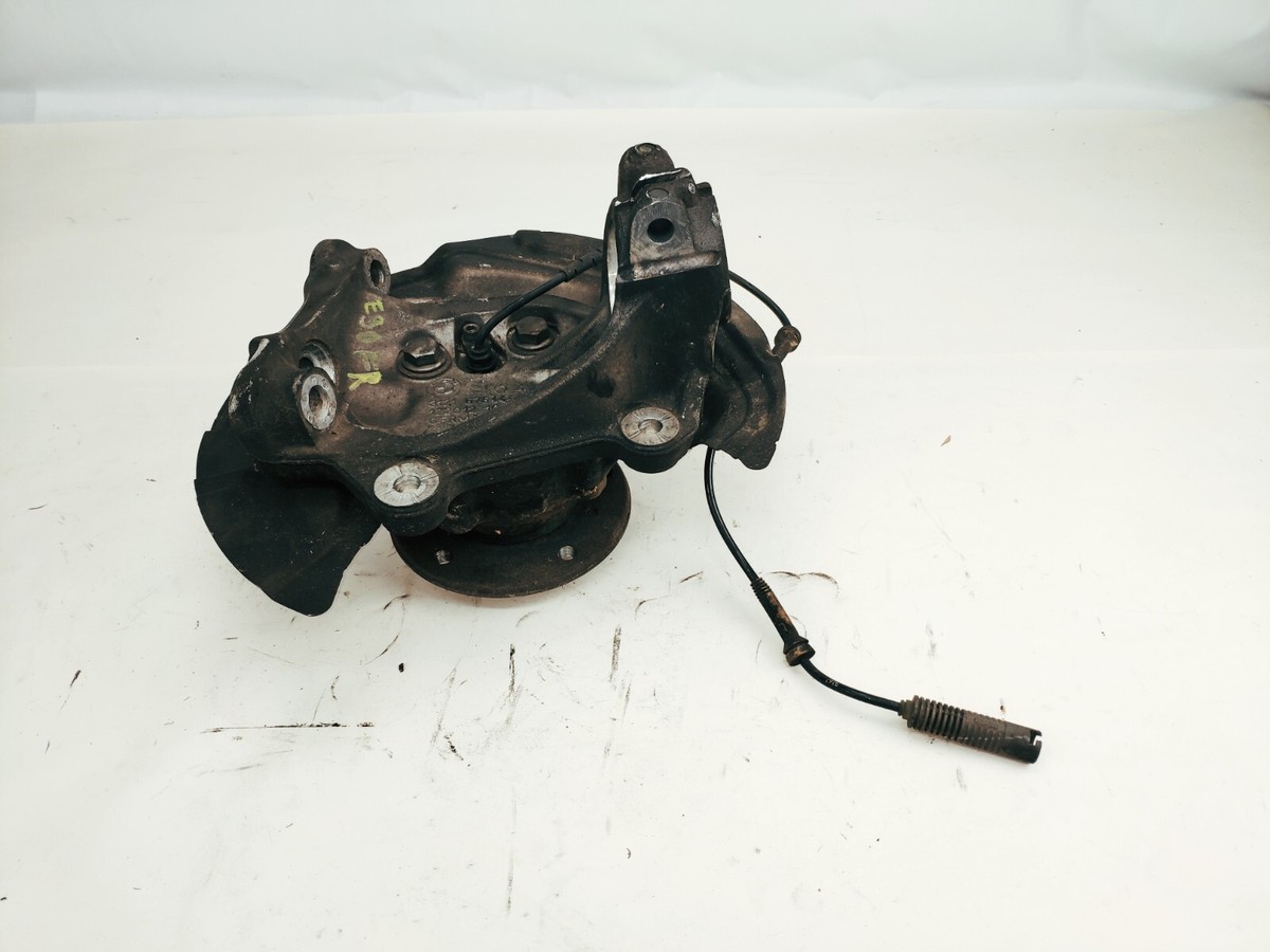 BMW E90 328 FRONT RIGHT PASSENGER SIDE SPINDLE KNUCKLE HUB 