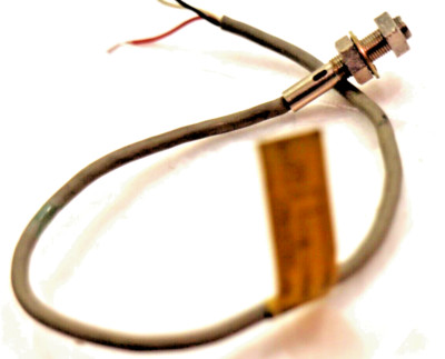 Omron E2E-X181 Proximity Switch