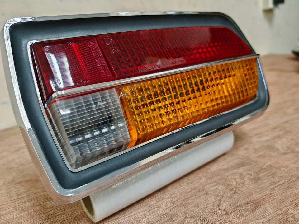 NOS MAZDA RX2 CAPELLA TAIL LIGHT LAMP RIGHT HAND RH GENUINE IKI JAPAN - Image 4 of 4