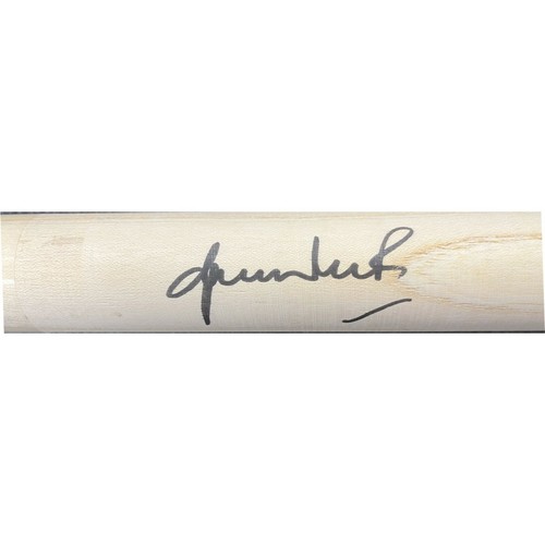 SHANE WARNE HAND SIGNED & FRAMED FULL SIZE CRICKET STUMP CERTIFICATE - Picture 2 of 2