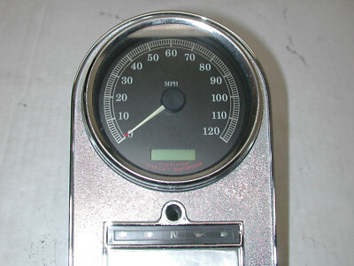 Harley Davidson Softail Heritage 2004-10 OEM 67410-04 Speedometer