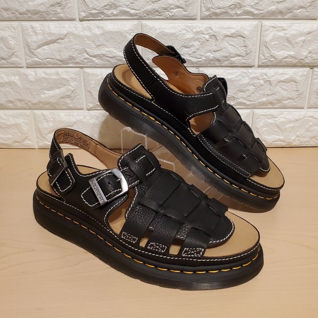 dr martens 8092 arc sandals