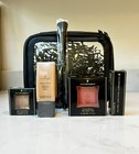 ILLAMASQUA Makeup Gift Set - Skinbase SB13, Eye Shadow, Cream Blush, Lipstick