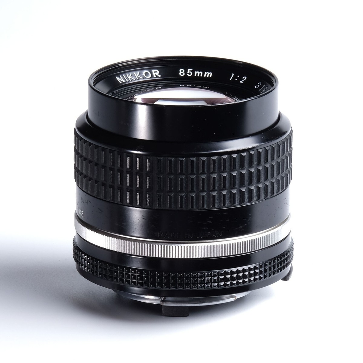 Nikon Ai-s Nikkor 85mm F2 Portrait Lens Ais[Near MINT/Tested
