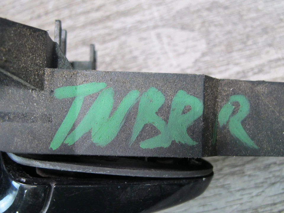 12-16 BMW F30 F31 F32 F34 335i JUEGO DE 4 MANIJAS EXTERIORES PUERTA DELANTERA Y TRASERA OEM Foto 2 de 4