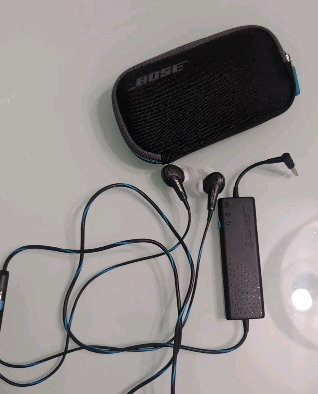 Bose QuietComfort 20 Noise Cancelling Headphones Bose Earbuds For iOS/Android-image