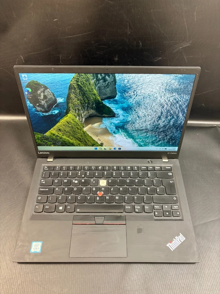 Lenovo ThinkPad X1 Carbon · i5-7200U · 8GB · 256GB, photo 1 of 4