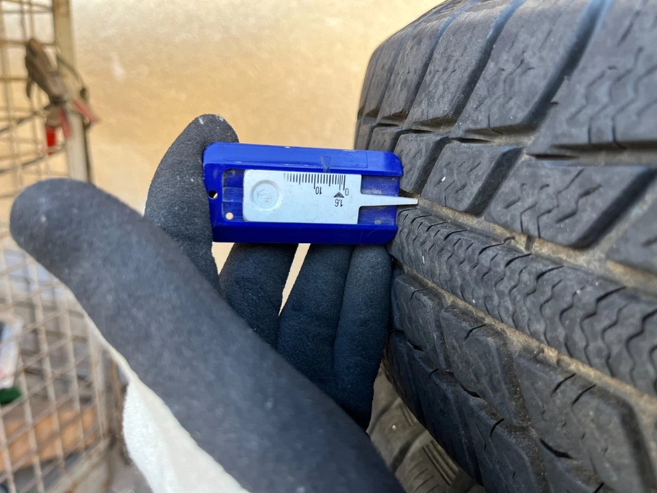 4x VW Polo 5 6R Winterräder 175/70 R14 88T Seat Ibiza Skoda Fabia Winterreifen - Bild 4 von 4