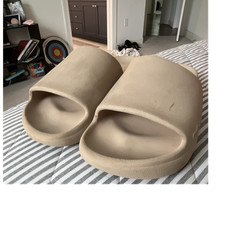 adidas Men's Slide Sandals Slip-On Beige Rubber Upper US Size 9