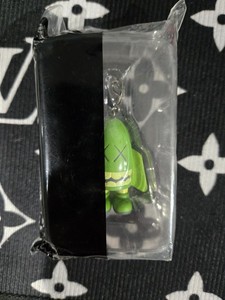 Kaws Keychain | eBay