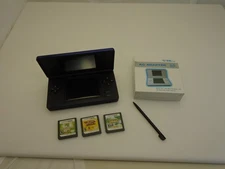 Nintendo DSi Lite Console Charger & 3 Games Bundle Tested Blue with Stylus