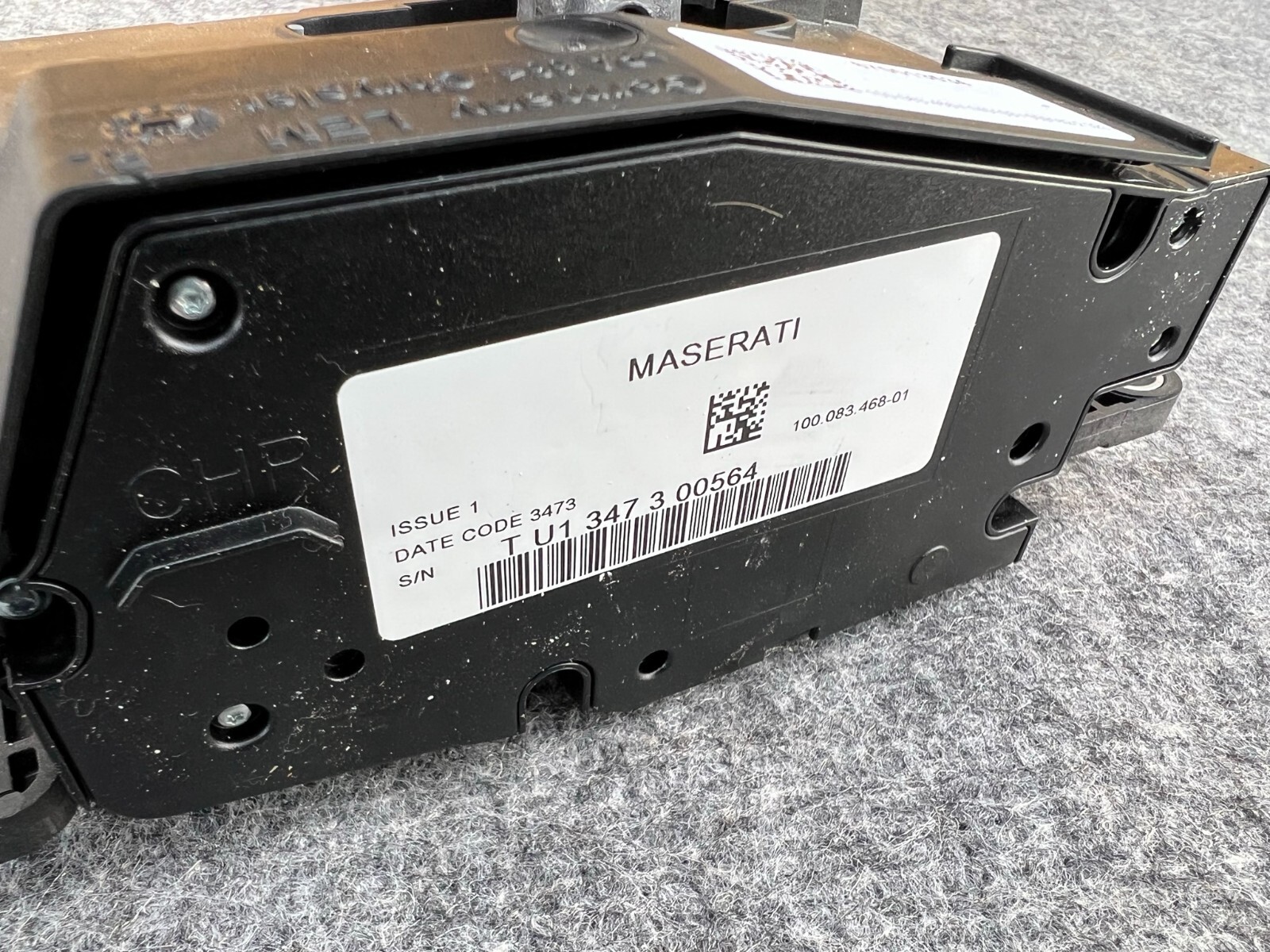 TRANSMISSION FLOOR SHIFTER ASSEMBLY OEM 44K 14-20 MASERATI GHIBLI Q4