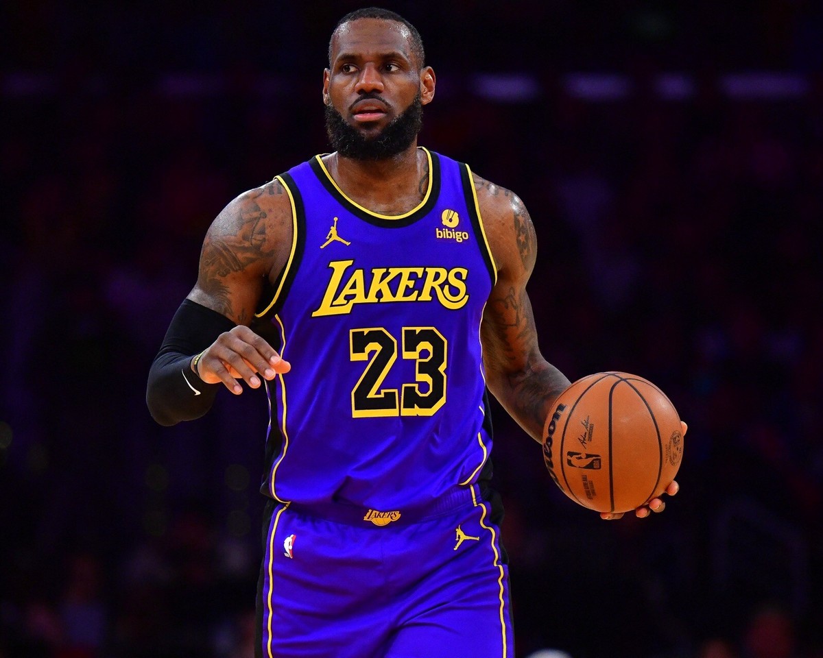 8x10 Photo LEBRON JAMES Los Angeles Lakers MVP NBA Dunk | eBay