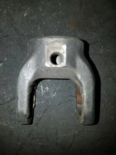 SPICER DANA 1000 SERIES END YOKE 10-4-713