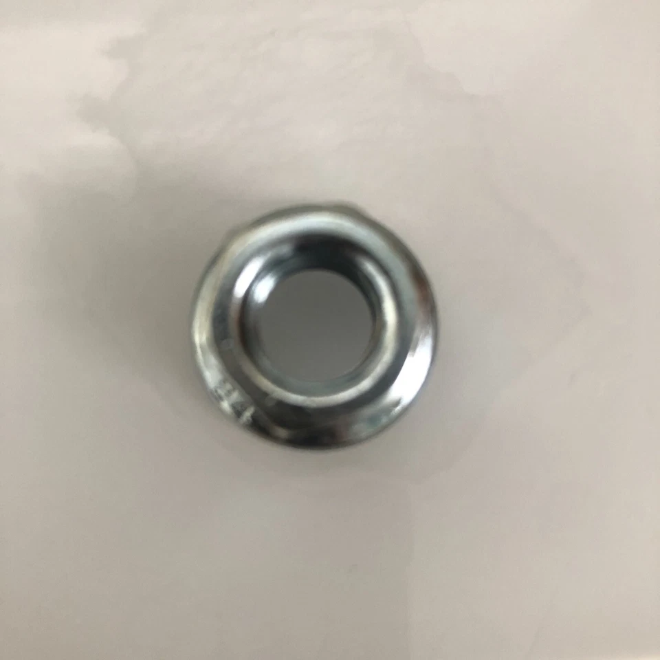 Lote de doze (12) porcas de eixo flangeadas PIRÂMIDE • 3/8 x 24TPI - Imagem 3 de 3