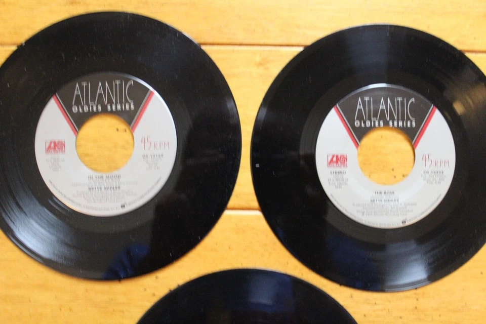 BETTE MIDLER 45RPM 7" JUKEBOX RECORD LOT OF 3 FRIENDS / THE ROSE / EVERY ROAD - Image 3 of 4