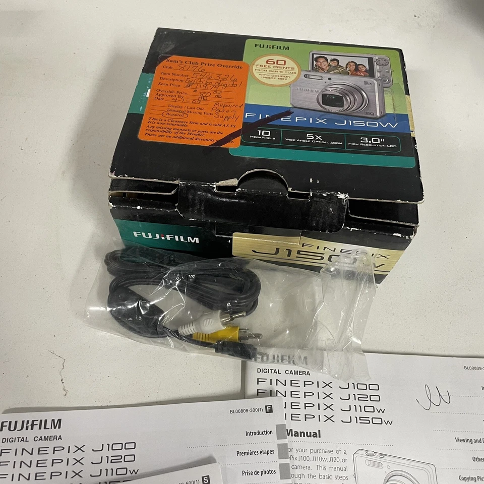 Fujifilm FinePix J100 J120 J110W J150W Owner's Manual: W/ Box & Software / CD’s - Image 3 of 3