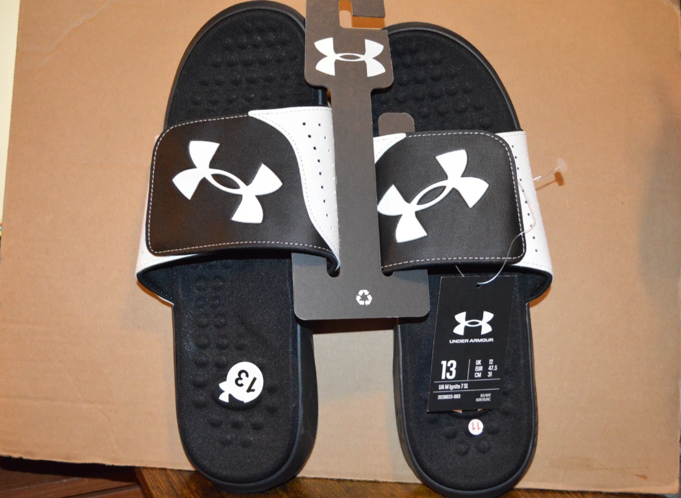 Under Armour Ignite Pro Slides Sandals White Black Mens size 13