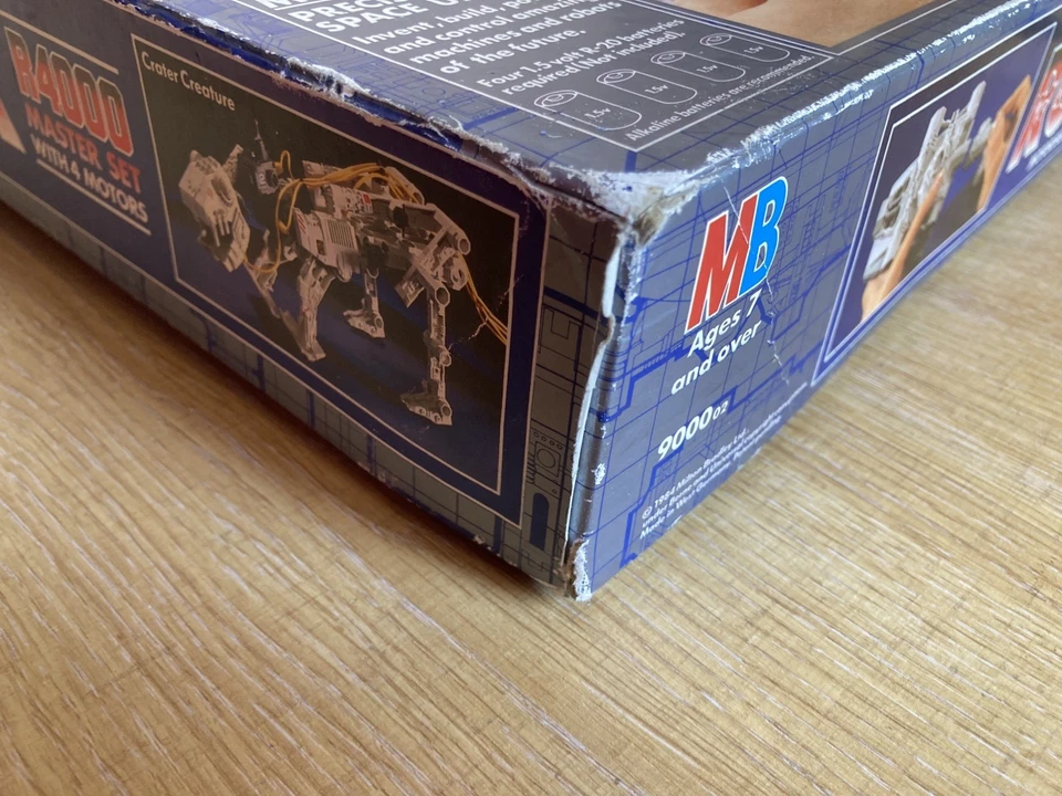 Robotix R4000 Robot 2 sets by MB Games. Vintage 1986 mixed sets joblot bundle - Image 4 of 4