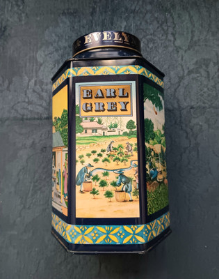 Crabtree & Evelyn Tea Cannister Earl Grey Blue 1988