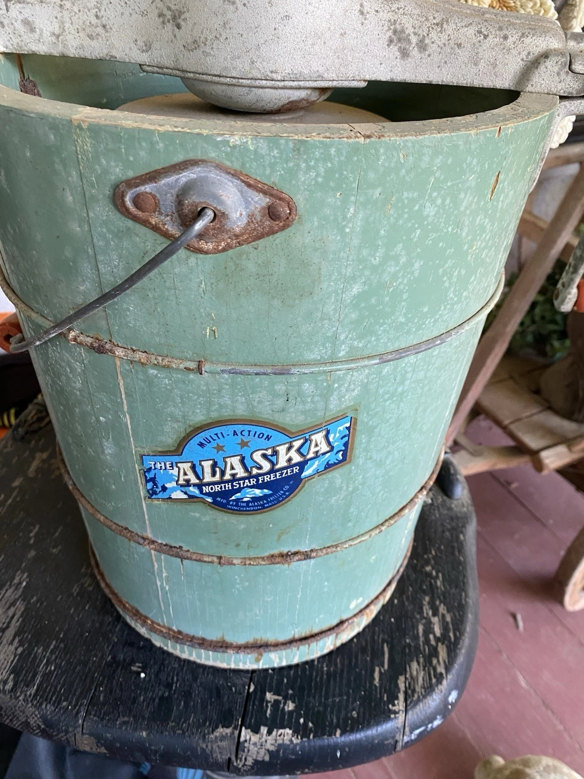 ⭐️The ALASKA North Ice Cream Freezer ~Vintage Wooden Hand Crank⭐️4 Qt w Label⭐️