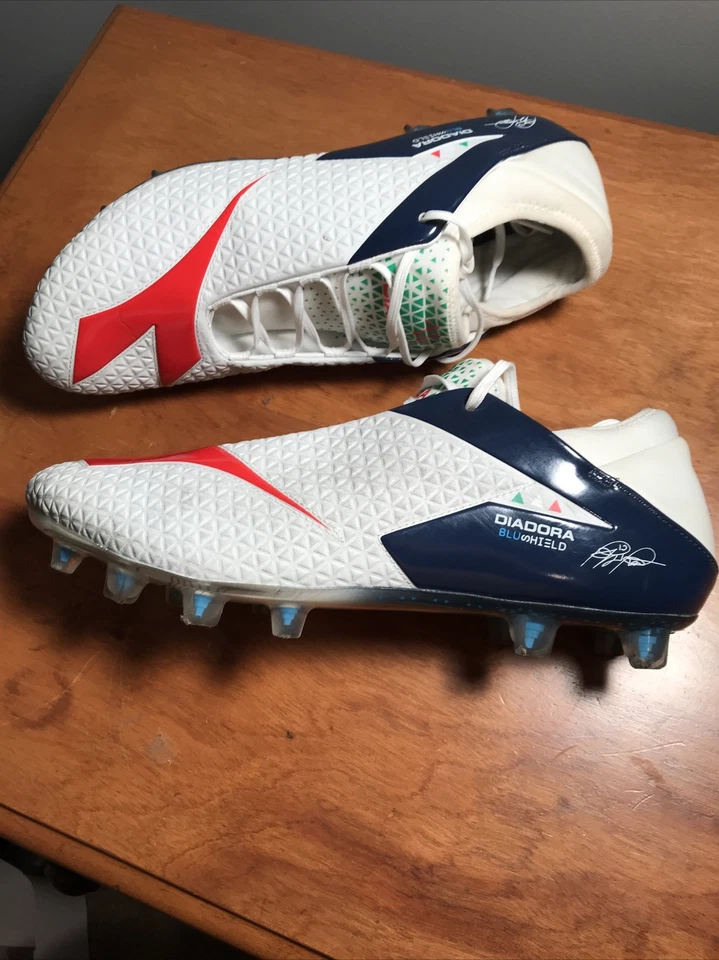 Botines de fútbol/fútbol Diadora BluShield para hombre, blanco/azul/rojo brillante, talla 10 Foto 2 de 4