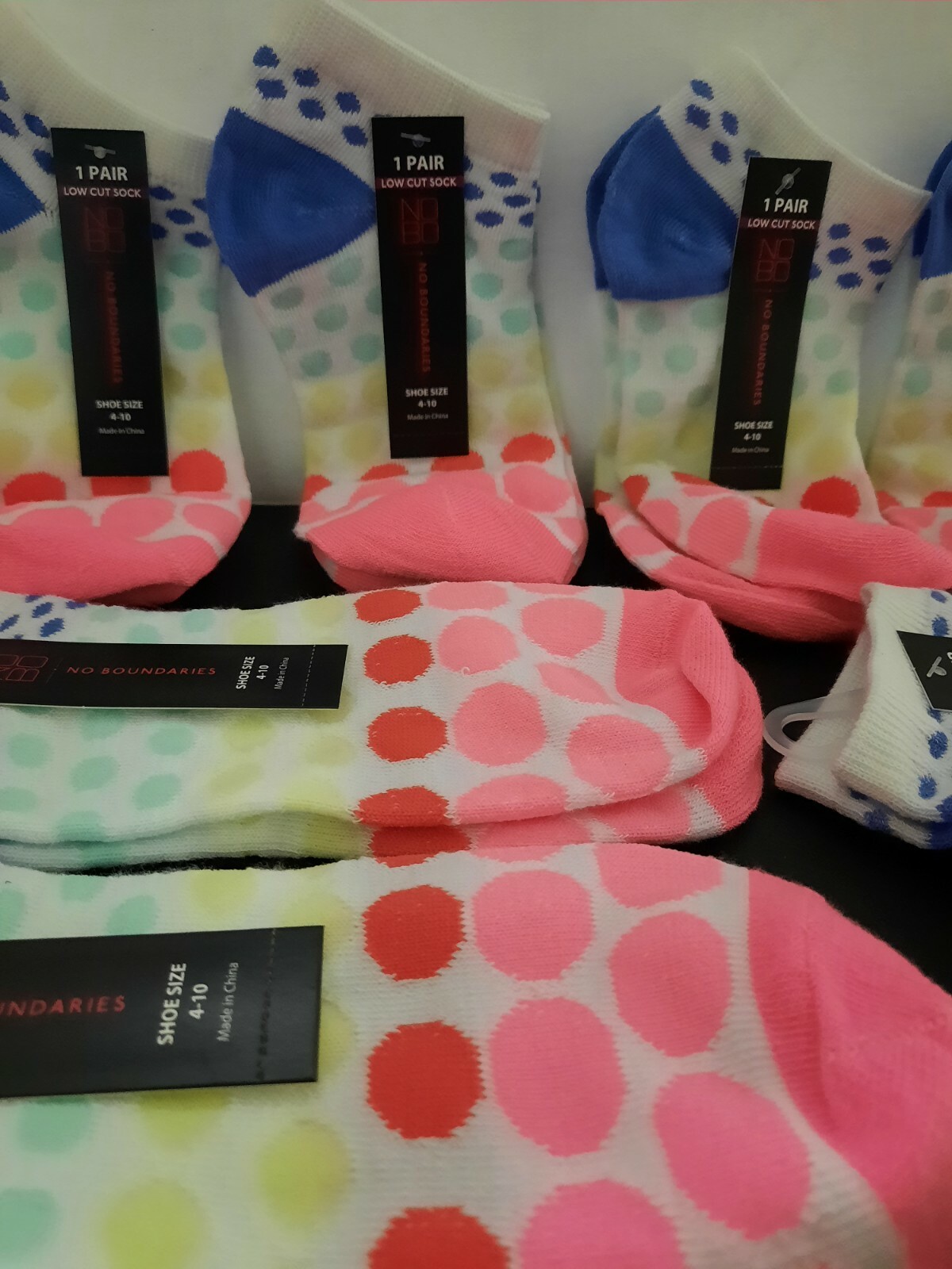 SAOLA CALZINI DONNA TAGLIO BASSO NO CONFINI TAGLIA 4 10 2 10€ solo 8 rimasti.