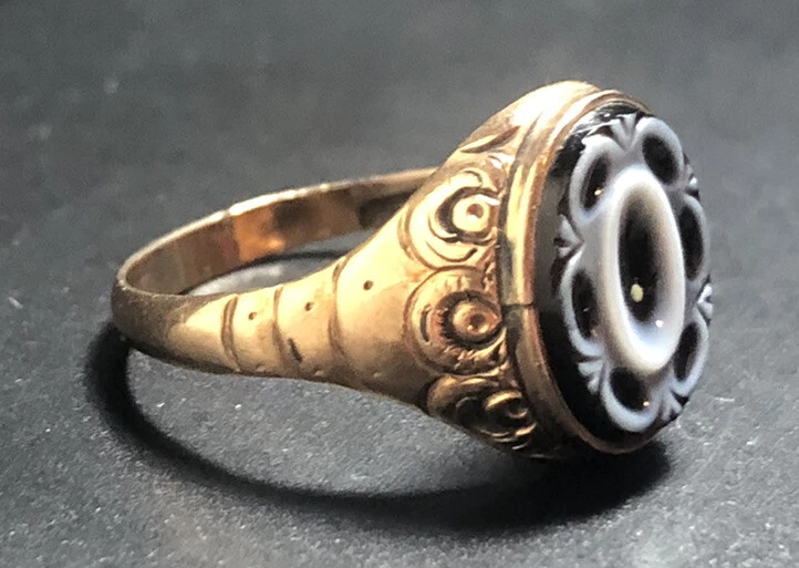 Hermoso anillo antiguo de ágata de oro rosa de 9 quilates, talla P, - 2,22 g Foto 3 de 4