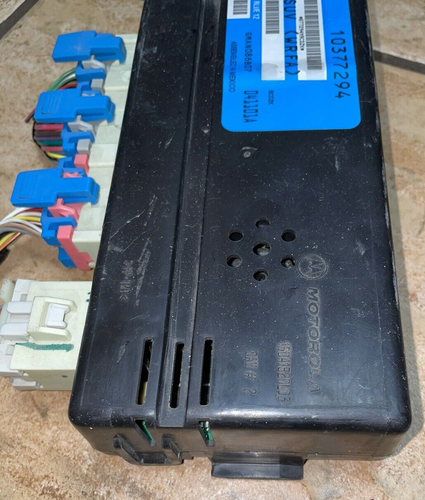 2004-2005 Saturn Vue Body Control Module BCM OEM P/N# 10377294 *NO BROKEN TABS* - Picture 3 of 5