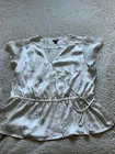 Ann Taylor Women Floral Short Sleeve V-Neck Blouse White Size XL