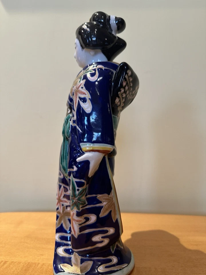 "Estatua de porcelana japonesa Imari Geisha Bijin Kutani de la década de 1920 período Meiji de 12""" Foto 2 de 4