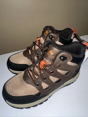 Ozark Trail Water Resistant Boys Size 1 Hikers Boots/Shoes Lace-Up