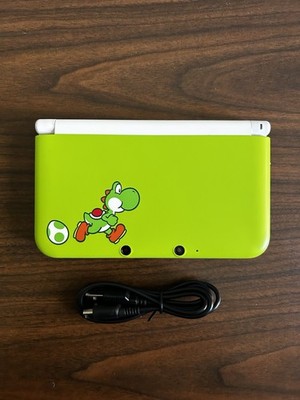 USA VERSION- Nintendo 3ds xl Yoshi edition- tested working- FAST