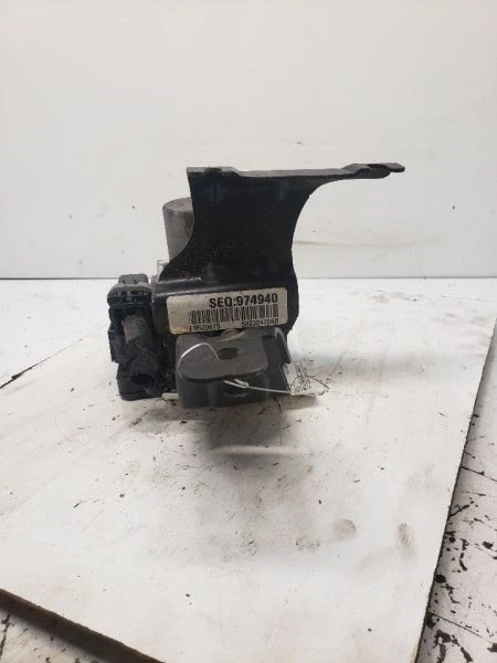 ABS Brake Pump Control Module Fits 2015 Chrysler 200 - Image 4 of 4