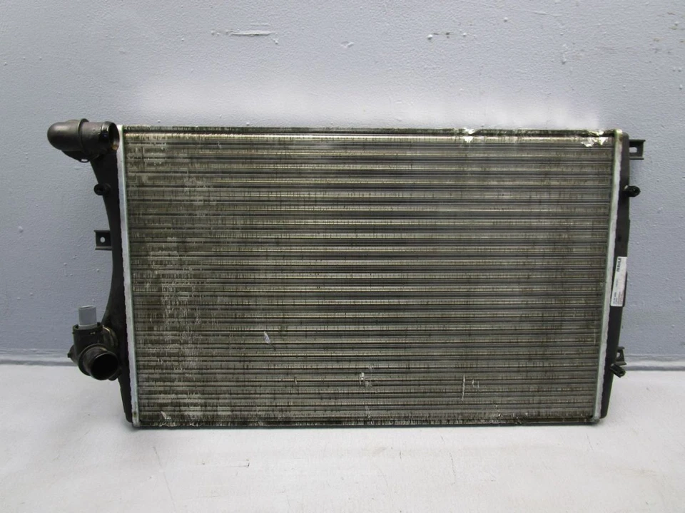 Kühler Wasserkühler für VW  TOURAN (1T1, 1T2) 70823077 8MK376726-704 CR761000S - Image 2 of 4