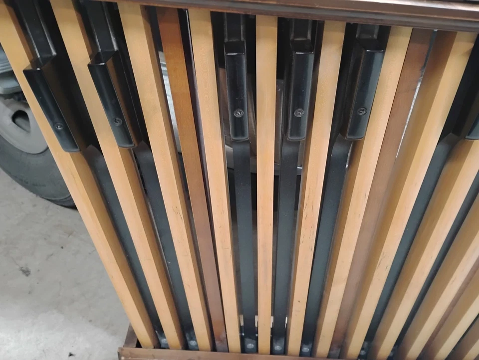 Vintage Conn Organ 25 Note Bass Pedal Assembly! MAKE OFFER! GREAT WORKING PEDAL! - Image 2 of 4