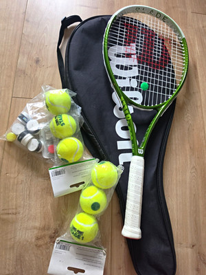 Wilson Blade Tennisschläger-Set Midplus L4 Graphit mit Hülle & Bällen