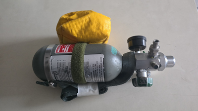 SCOTT 5500-A1U-BF25A - PORTABLE OXYGEN UNIT + OXY MASK -AVOX