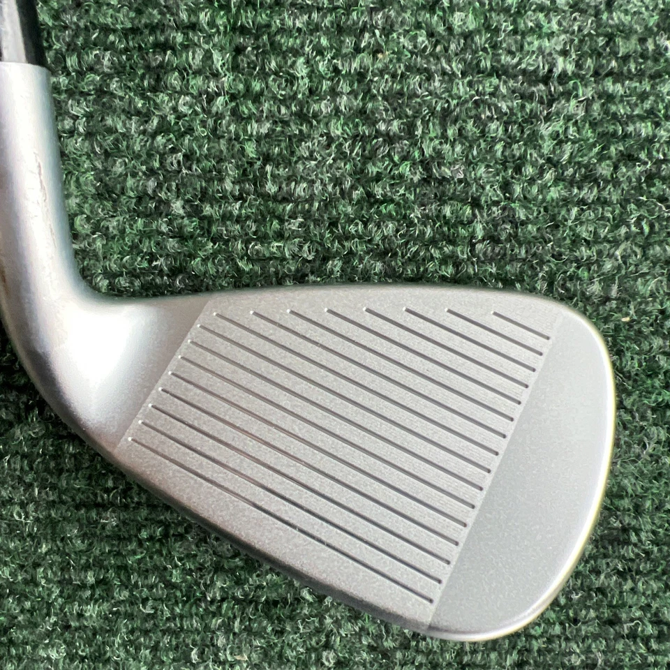 Cleveland Launcher UHX 34 8 Iron Regular R300 DG DST 98 Steel Shaft Lefty - Image 2 of 4