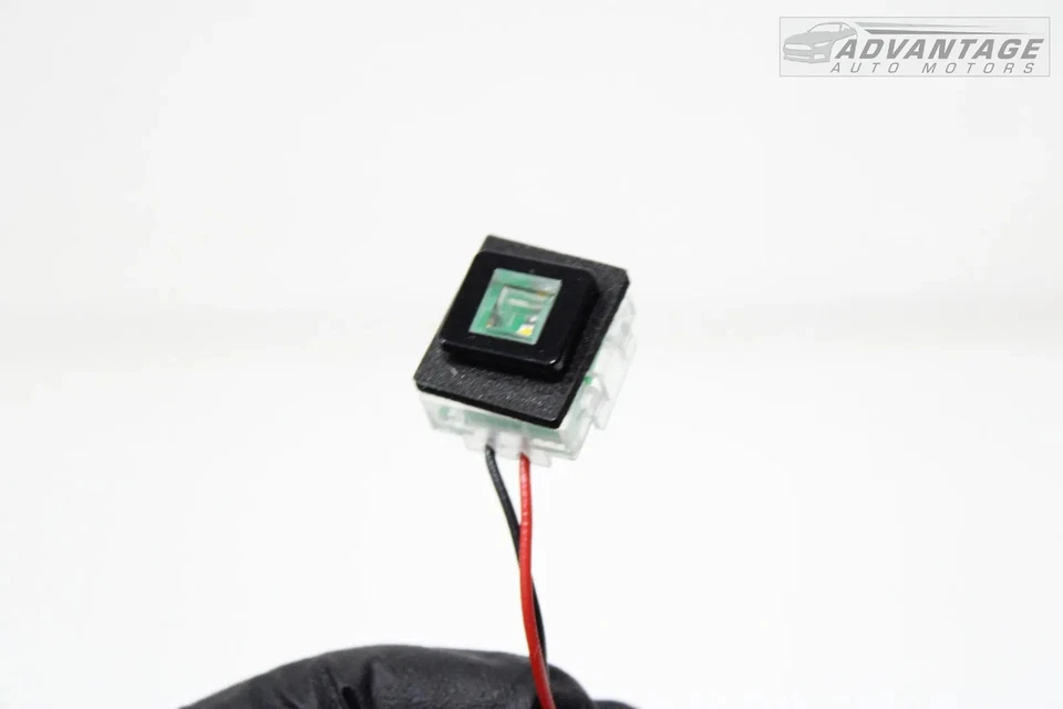 2014-2025 DODGE DURANGO LEFT UNDER INSTRUMENT PANEL DASH LIGHT LAMP OEM - Image 3 of 4