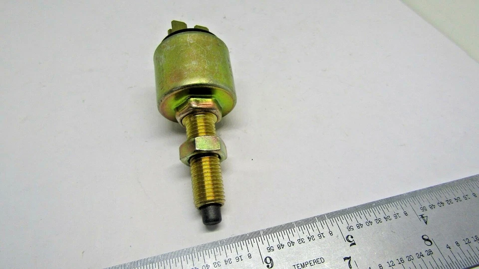 Interruptor de luz de freno pozos JA433 para Honda Accord 82-85 Foto 3 de 3