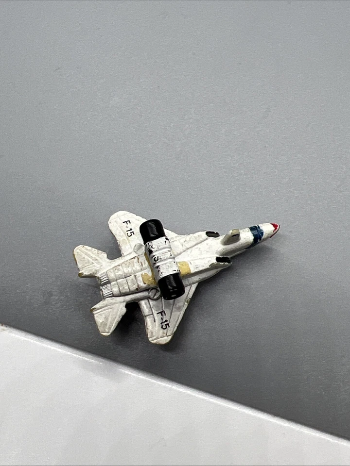 MICRO MACHINES  avion  F-15 Eagle - mini  B TI 1 - Image 3 of 3
