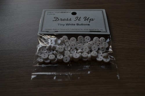 NOVELTY BUTTONS & BEADS - Picture 59 of 126