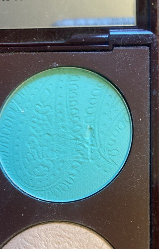 Victoria's Secret Untamed Chic Eye Color Kit Eye Palette RARE 👋READ! - Picture 11 of 11